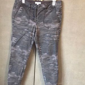 LOFT 10P Marisa Camo skinny pant